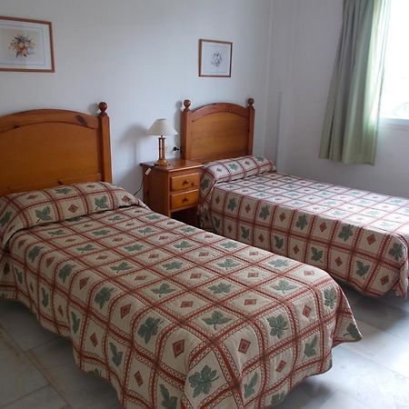 Apartamentos Jardines Del Gamonal Малага Экстерьер фото