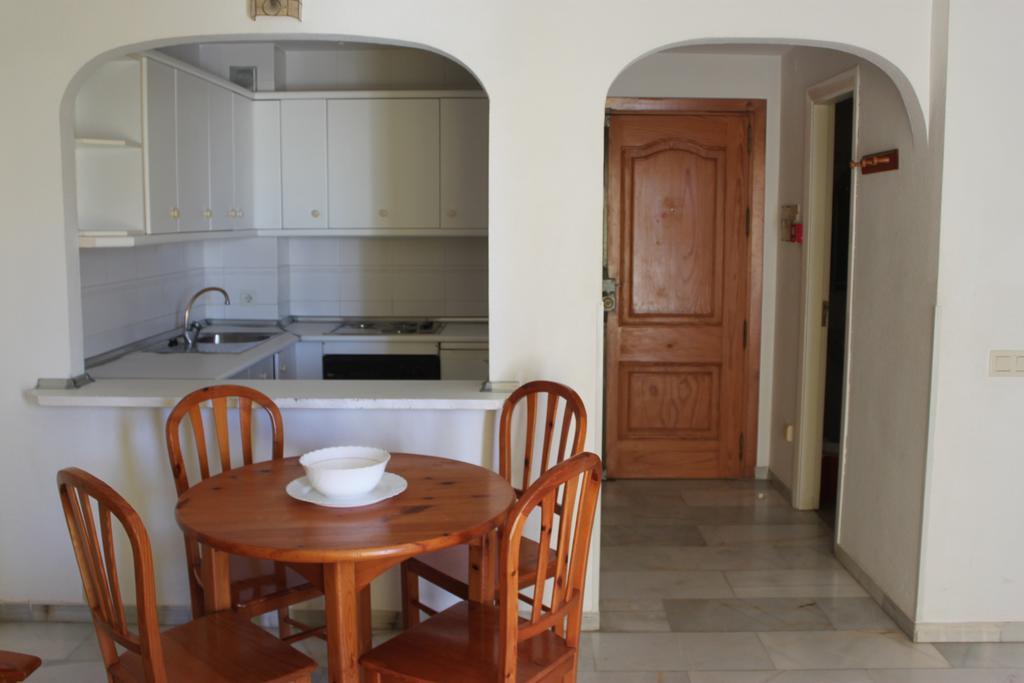 Apartamentos Jardines Del Gamonal Малага Экстерьер фото