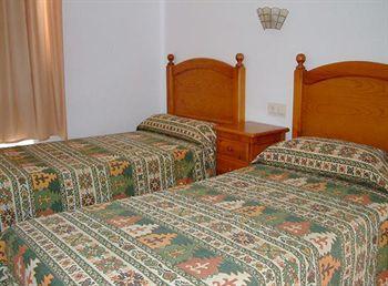 Apartamentos Jardines Del Gamonal Малага Экстерьер фото