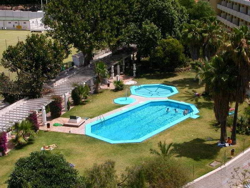 Apartamentos Jardines Del Gamonal Малага Экстерьер фото