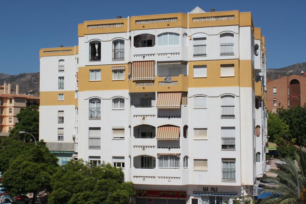 Apartamentos Jardines Del Gamonal Малага Экстерьер фото