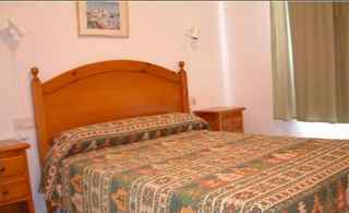 Apartamentos Jardines Del Gamonal Малага Номер фото